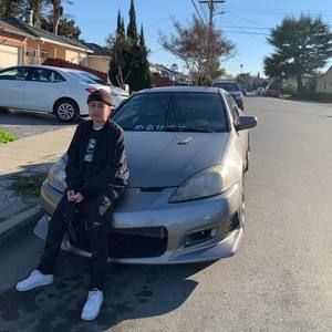 Meet your Posher, Aze